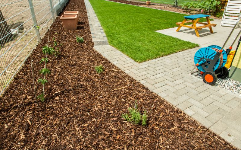 Brown Mulch Installation