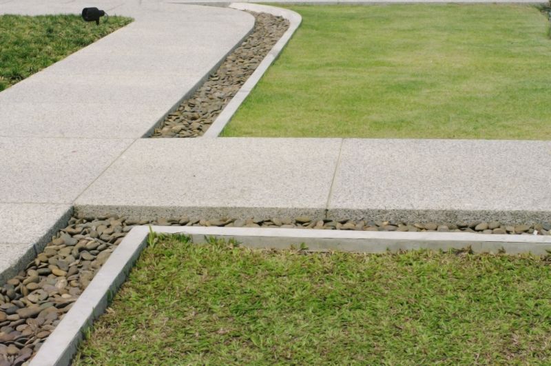 Curbing Service
