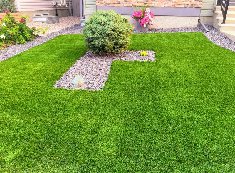 Synthetic Mulch Installation