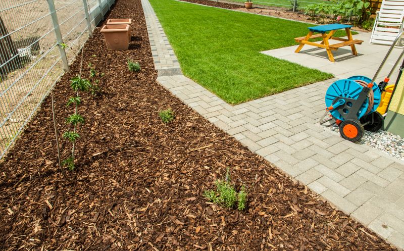 Synthetic Mulch Installation