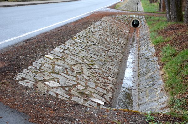 Ditch Landscaping in Eden Prairie