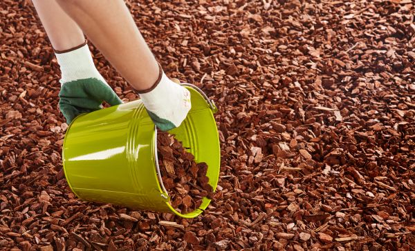 Wood Chip Landscaping in Eden Prairie